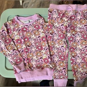 Bums & Roses 3T Halloween flowers pink jogger set. New without tag.
